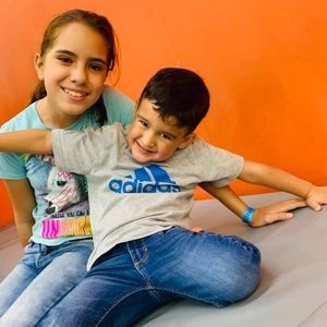 Meet your Posher, Melody aluen